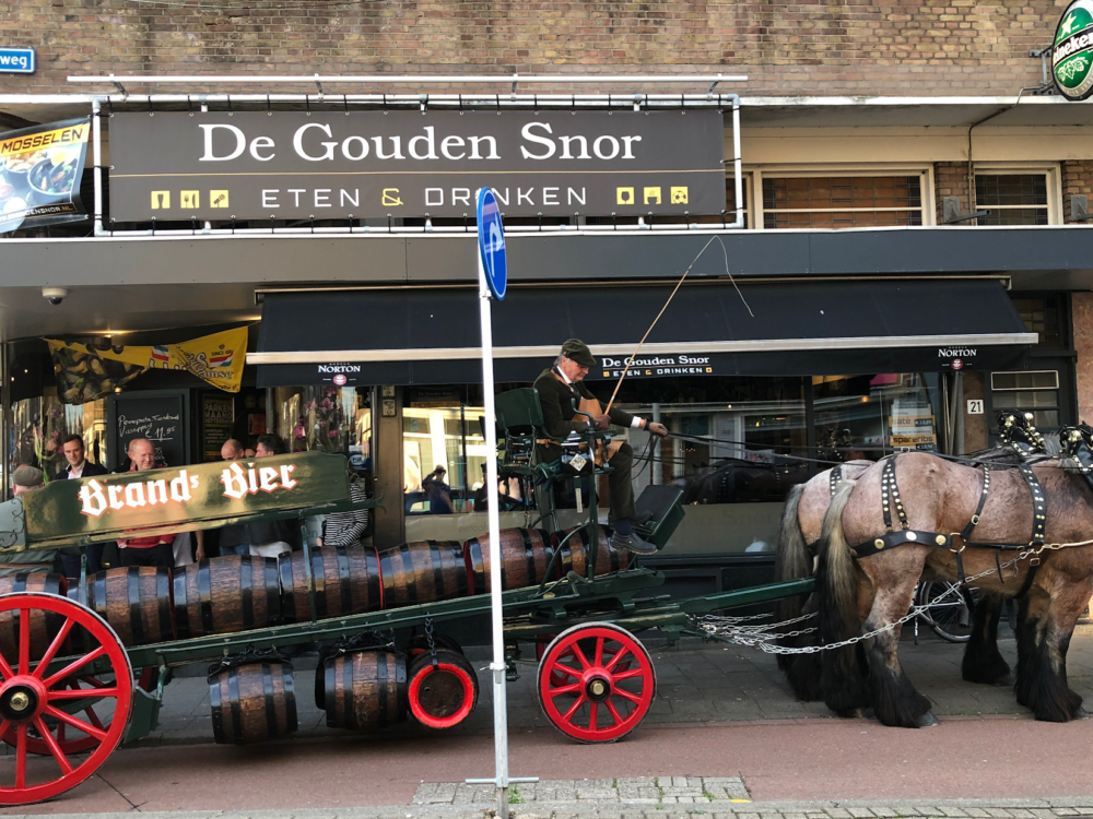 Restaurant De Gouden Snor eten & drinken in Rotterdam