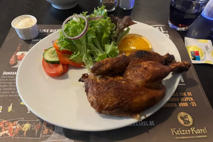 Restaurant De Holle Eik; Zalencentrum, Eetcafé in Valkenburg