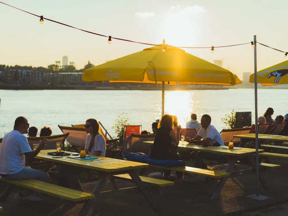 Restaurant De Maaskantine in Rotterdam