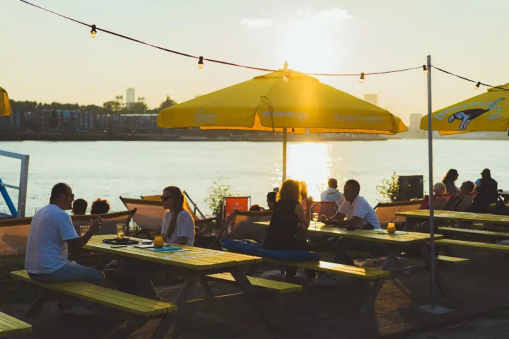 Restaurant De Maaskantine in Rotterdam