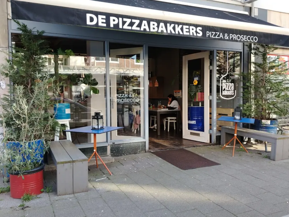 Restaurant De Pizzabakkers Peppelweg in Rotterdam