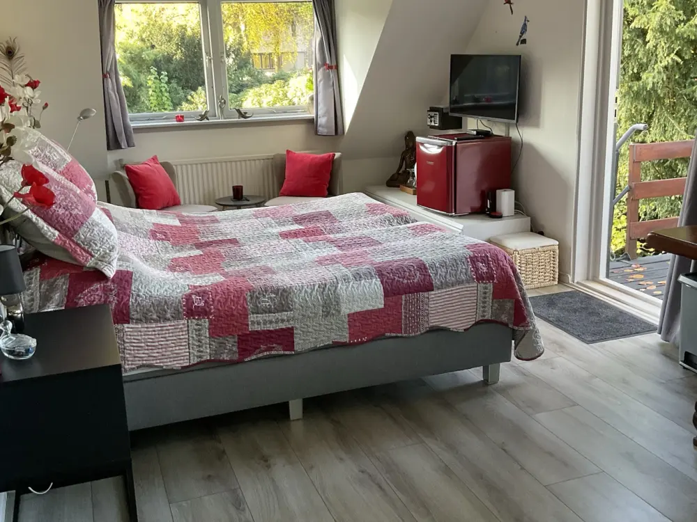 ‘De Rode Beuk’. Logeerplek in Laren N-H. in Laren