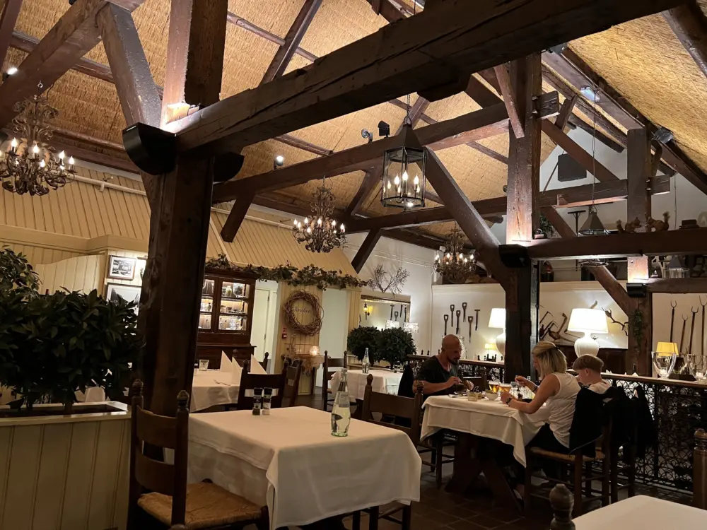 Restaurant De Schouwse Hoeve in Burgh-Haamstede