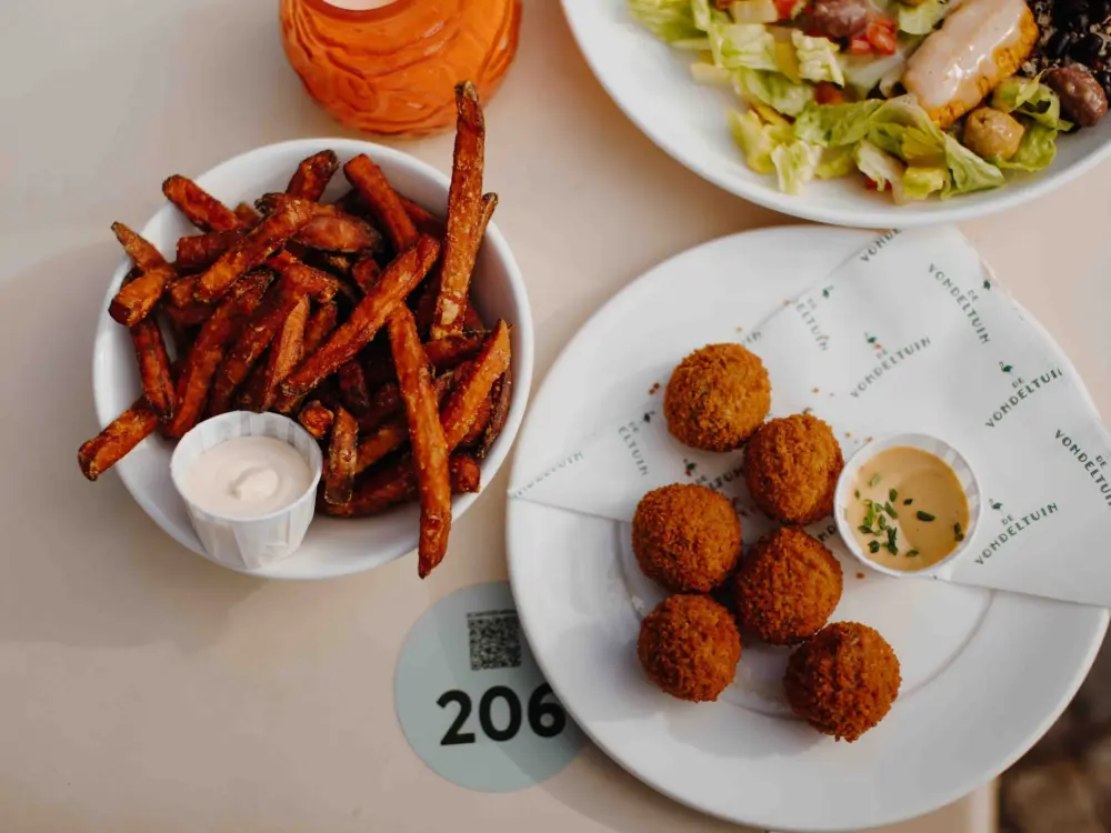 Restaurant De Vondeltuin in Amsterdam