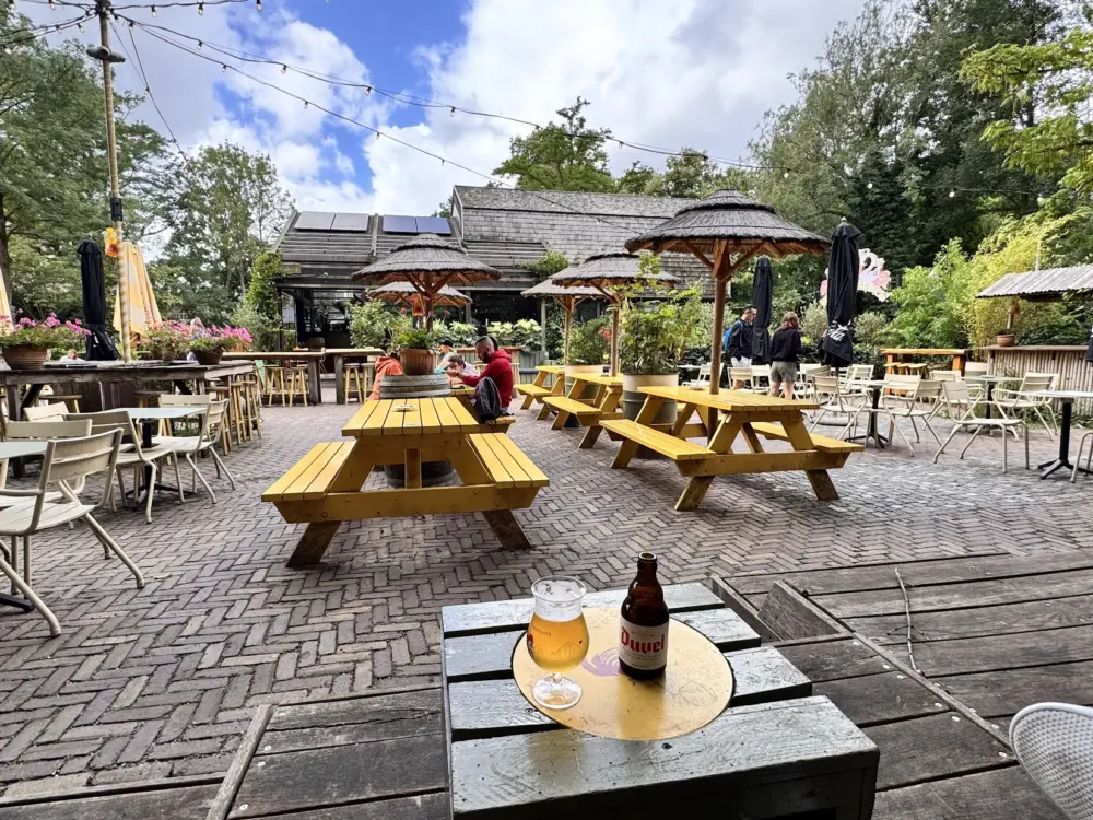 Restaurant De Vondeltuin in Amsterdam
