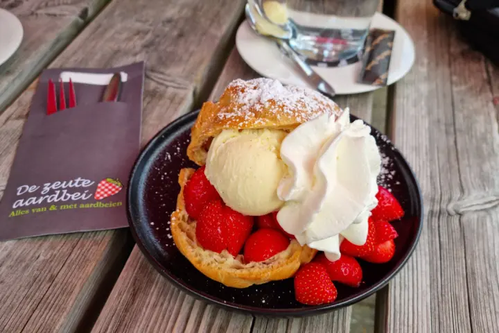 Restaurant De Zeute Aardbei in Noorbeek