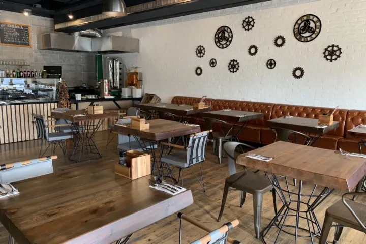 Restaurant Déli Bazar in Rotterdam