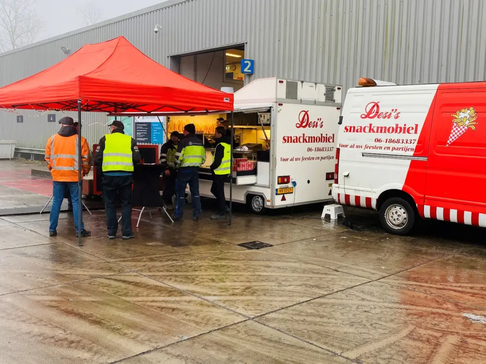 Desi's snackmobiel in Hilversum