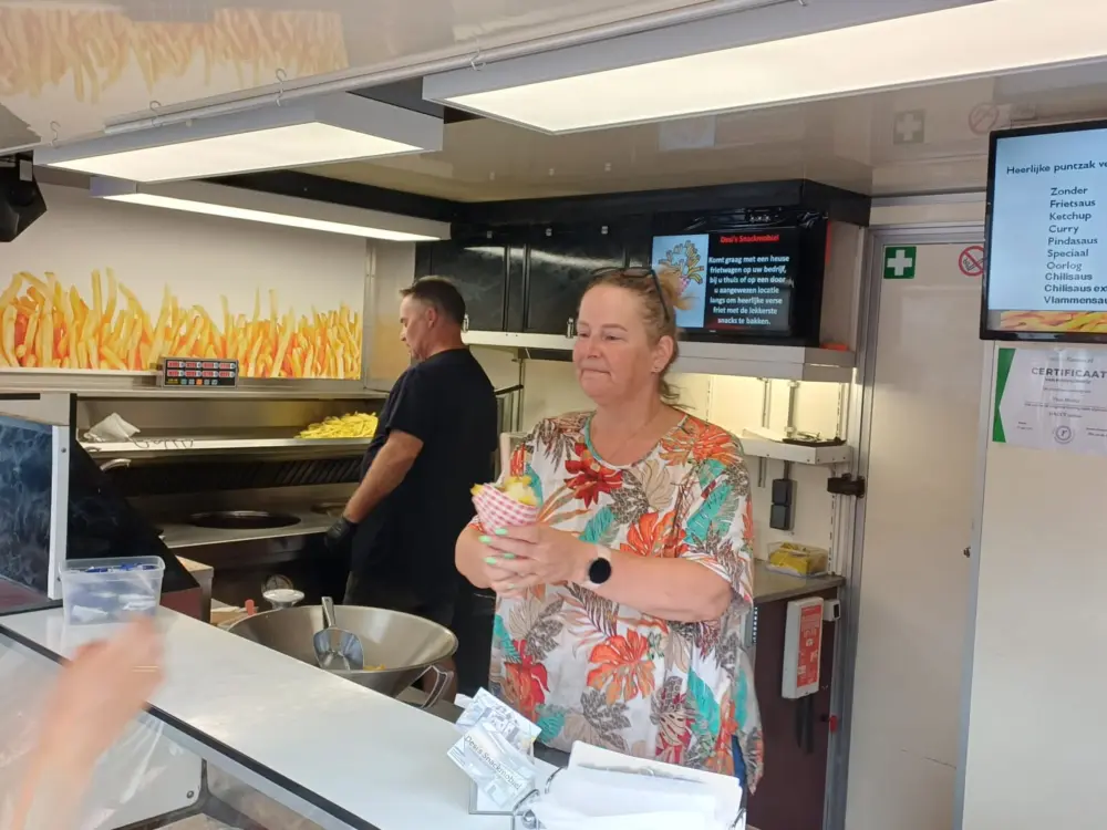 Desi's snackmobiel in Hilversum