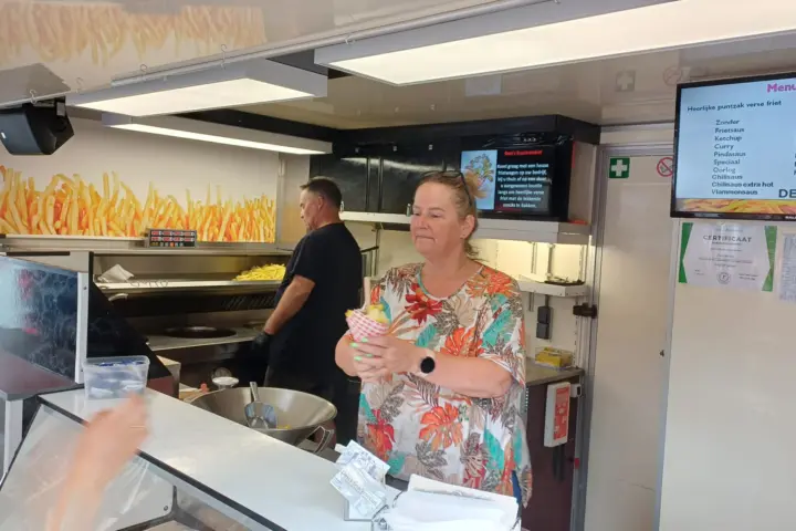 Desi's snackmobiel in Hilversum