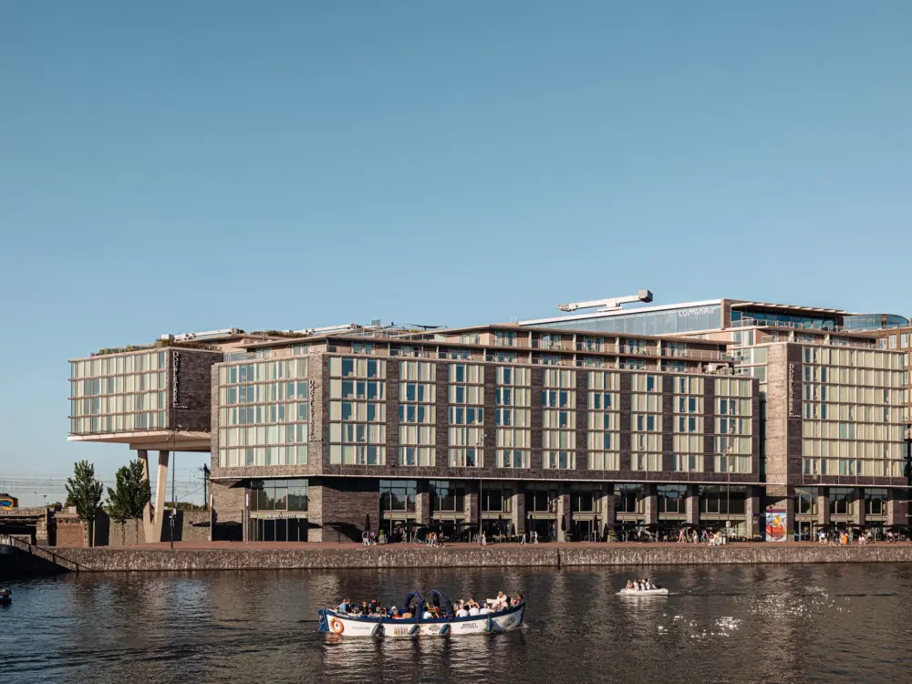 Hotel DoubleTree by Hilton Amsterdam Centraal Station in Amsterdam