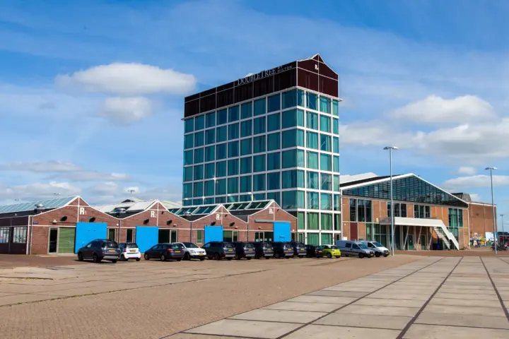 Hotel DoubleTree by Hilton Amsterdam – NDSM Wharf in Amsterdam