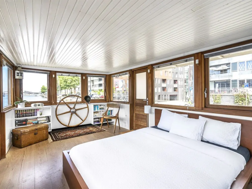 Dreamship Somoya - B&B Boat Amsterdam in Amsterdam