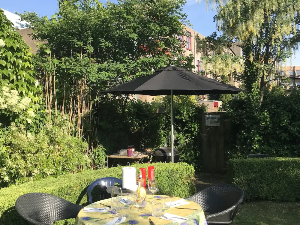 Bed & Breakfast 臺荷居B&B in Apeldoorn