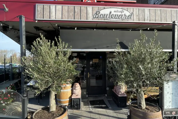 Restaurant Eetcafé Boulevard in Rotterdam