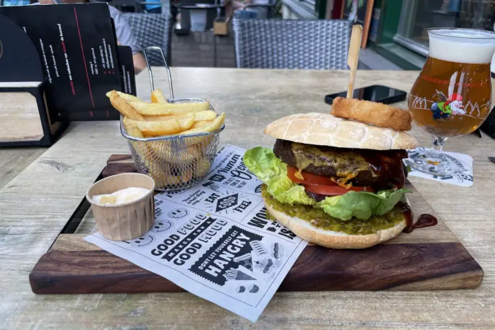 Restaurant Eetcafé de Bosrand in Sint Geertruid