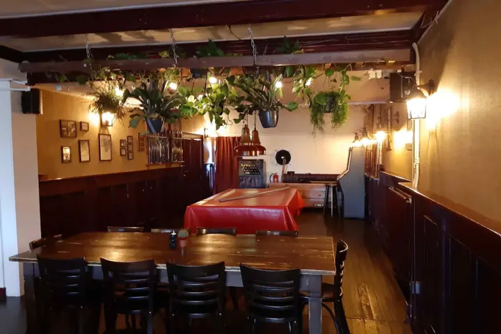 Restaurant Eetcafé de Buorren in Uitwellingerga