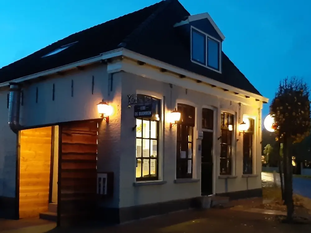 Restaurant Eetcafé de Buorren in Uitwellingerga