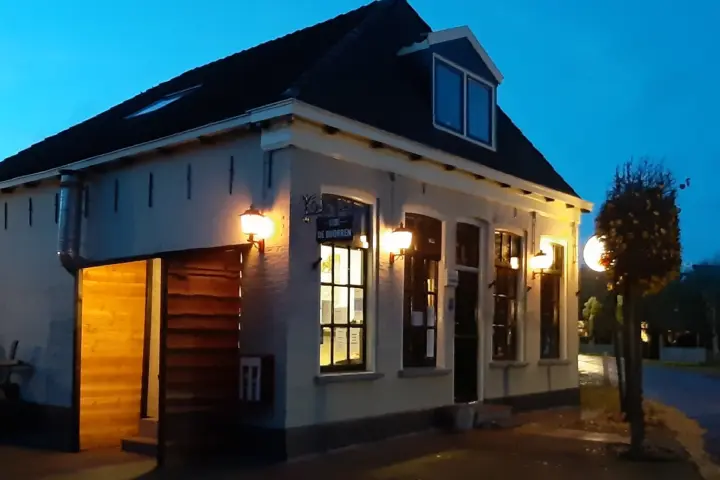 Restaurant Eetcafé de Buorren in Uitwellingerga