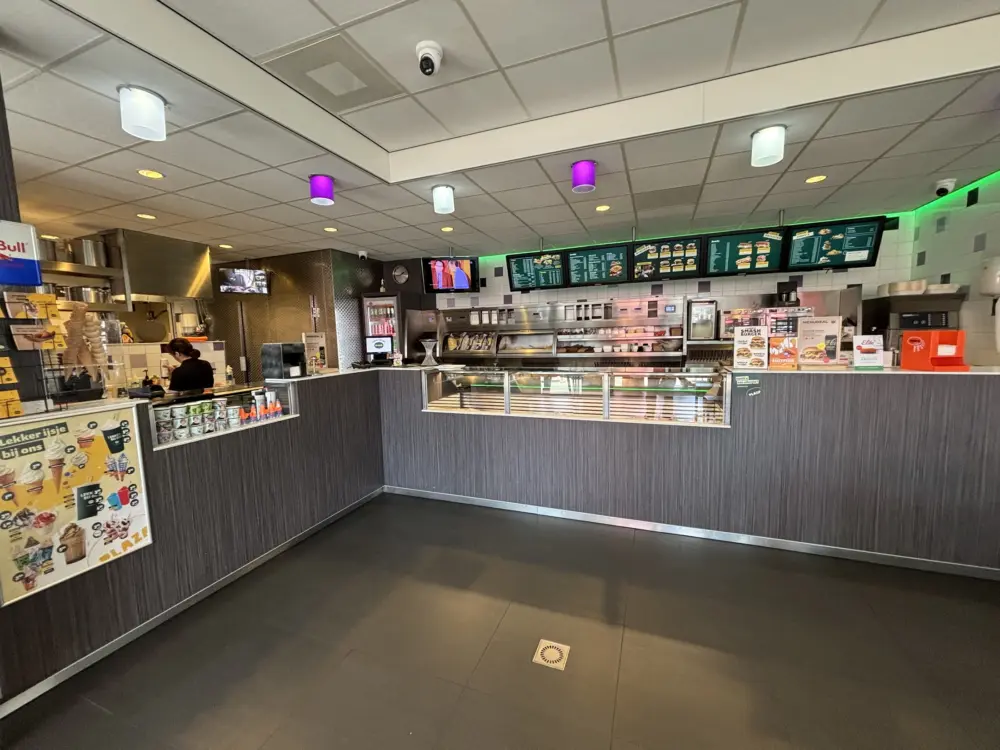 Eetcafé Restaurant plaza orden in Apeldoorn