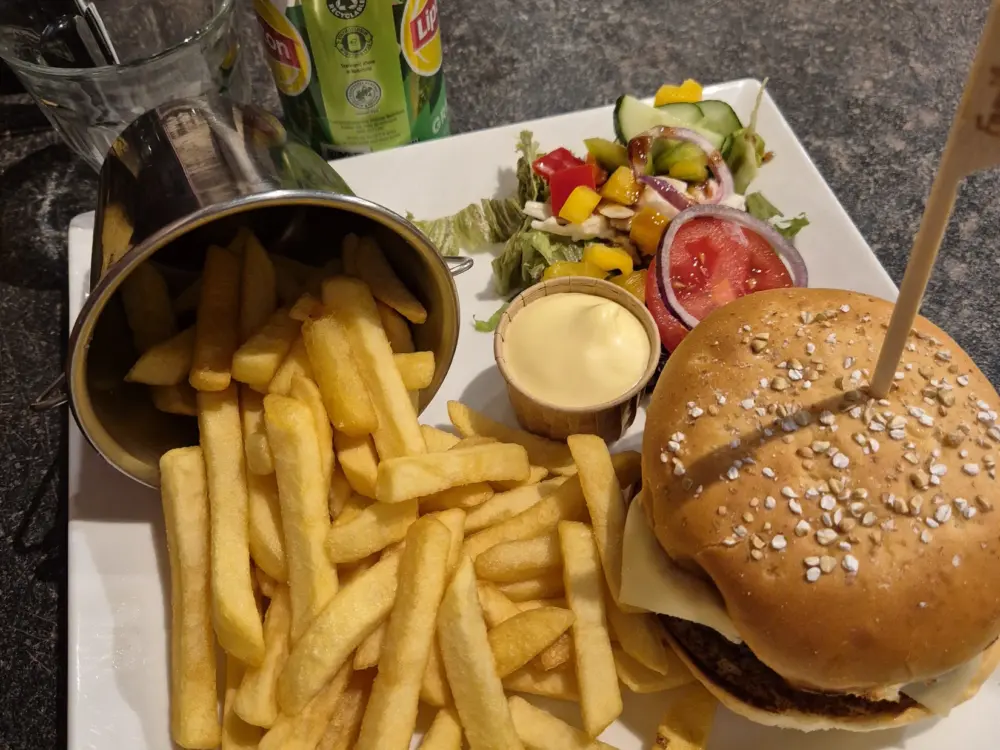 Restaurant Eethuis & Cafetaria Family Apeldoorn in Apeldoorn