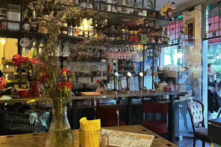 Restaurant Eetwinkel Buurman & Buurman Rodeweg in Groningen