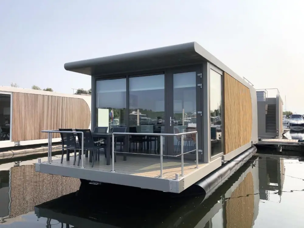 Accommodatie Floating vacationhome Tenerife in Maastricht