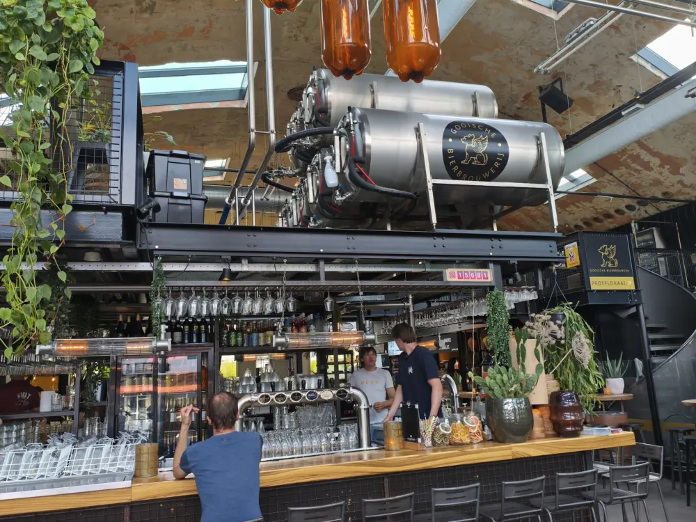 Restaurant Foodhall MOUT in Hilversum
