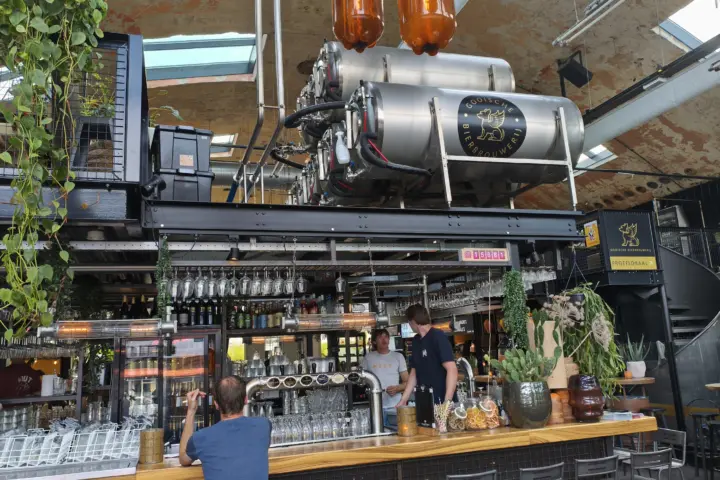 Restaurant Foodhall MOUT in Hilversum