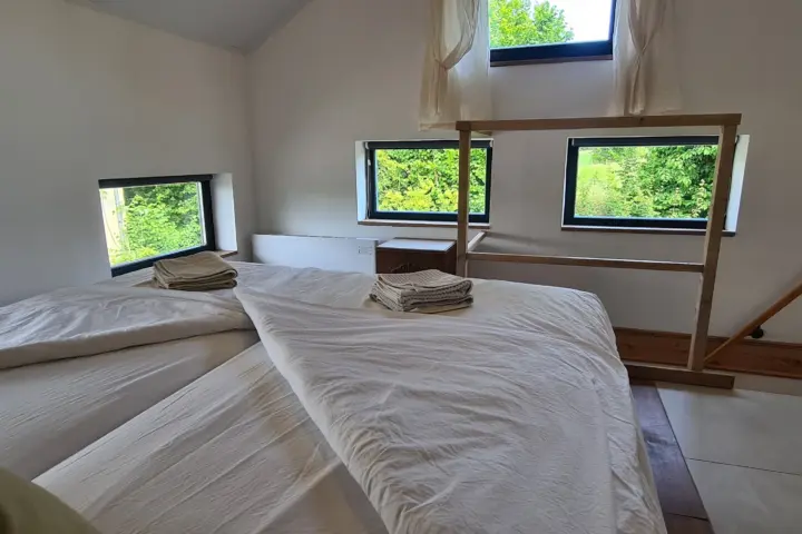 Hotel Gastenverblijf De Mergelheuvel, Bed & Breakfast Zuid limburg in Sibbe