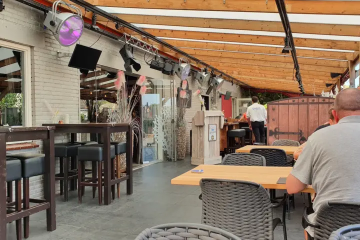 Restaurant Grôôt Café SMAEK in Renesse