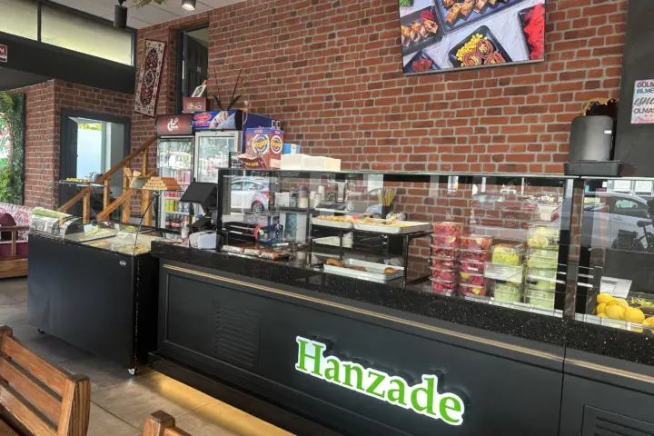 Restaurant Hanzade Çigköfte Schiedam in Schiedam