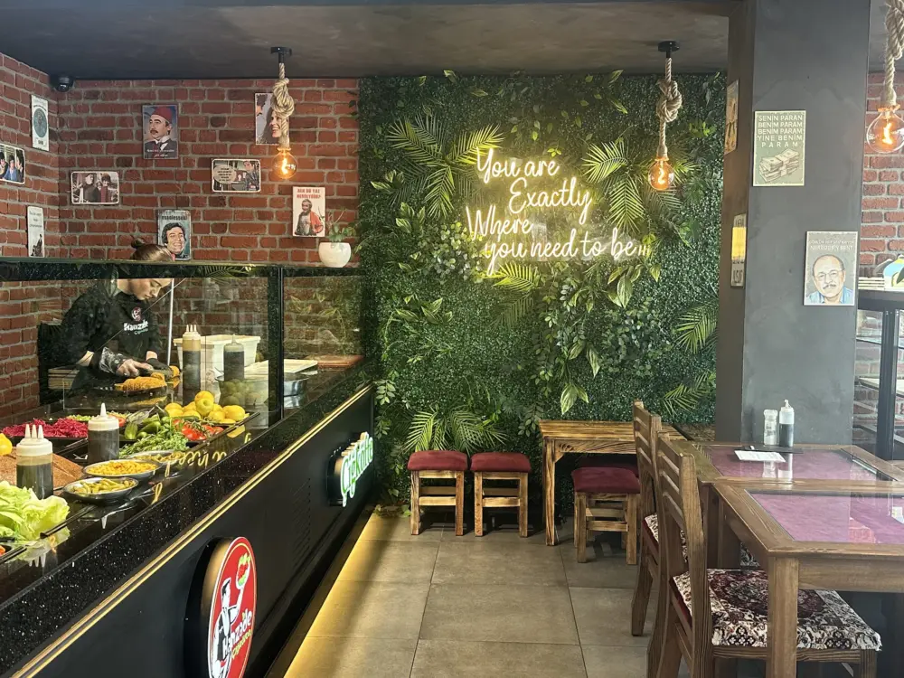 Restaurant Hanzade Çigköfte Schiedam in Schiedam