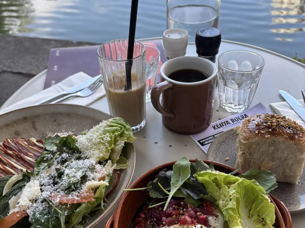 Restaurant Harvest café and bakery in Rotterdam