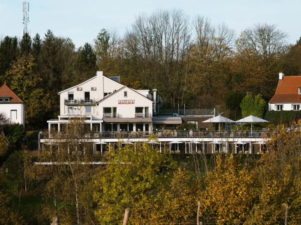 Hotel Heuvelzicht by Rooding in Schin op Geul
