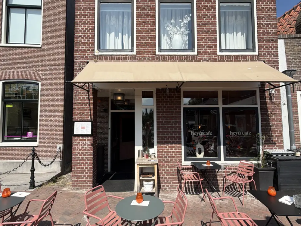Restaurant Heyú Café in Ouderkerk aan de Amstel