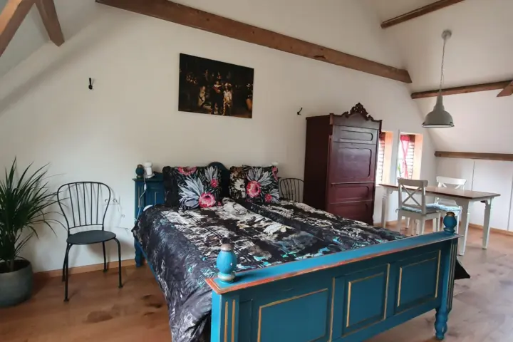 Hoeve Ruimzicht B&B - Theetuin - Imkerij in Renesse