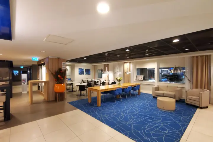 Holiday Inn Express Rotterdam - Central Station by IHG in Rotterdam