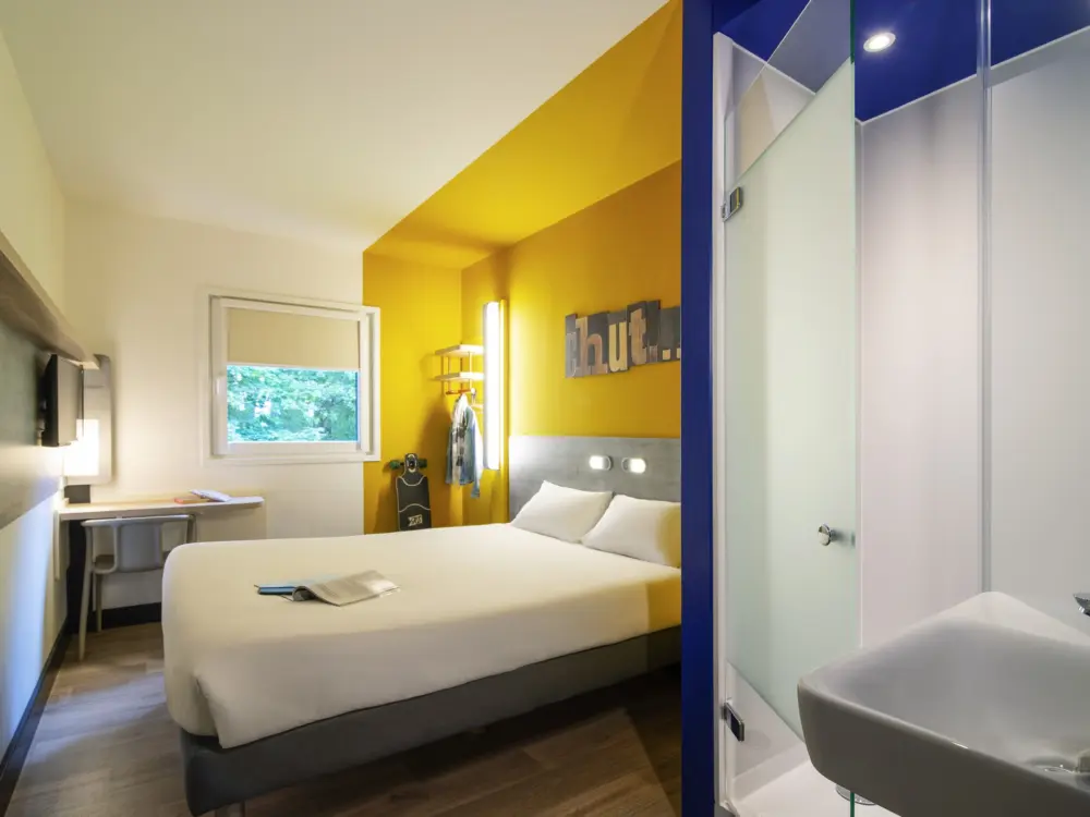 Hotel ibis budget Amsterdam Airport in Badhoevedorp