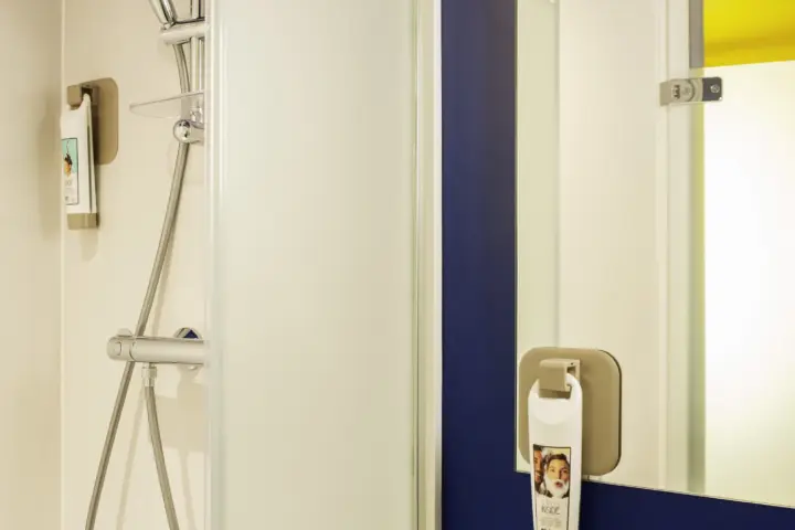 Hotel ibis budget Amsterdam Airport in Badhoevedorp