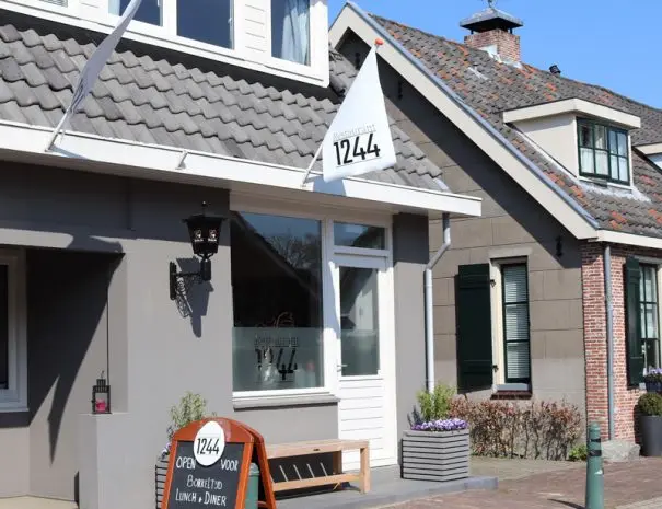 Bed & Breakfast Huis van Cle gastenverblijf Ankeveense Plassen in Ankeveen