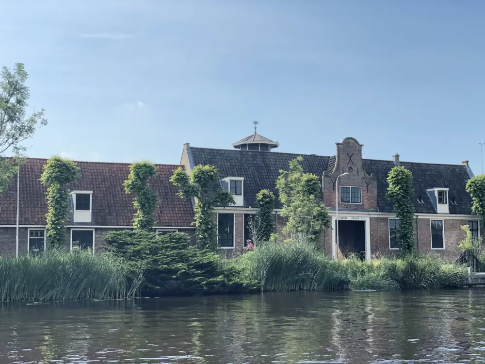 HUISJES AAN DE AMSTEL - Your home away from home in Amstelveen