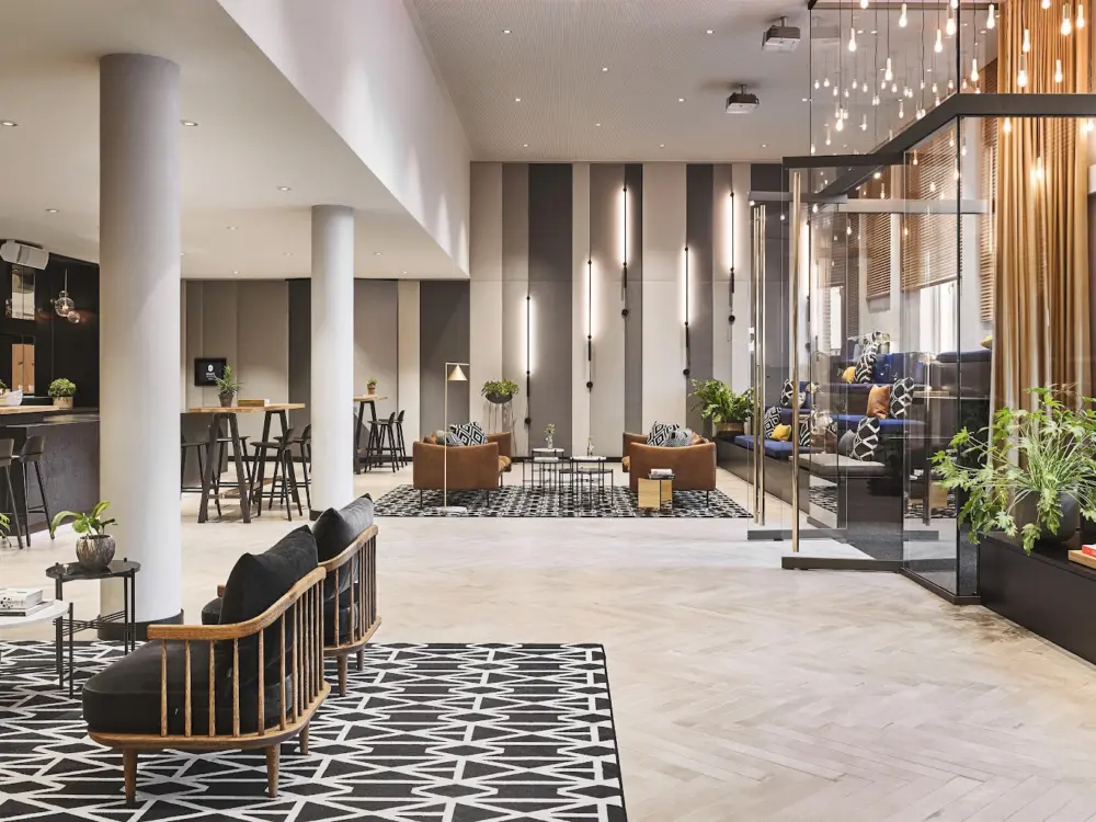 Hotel Hyatt Regency Amsterdam in Amsterdam