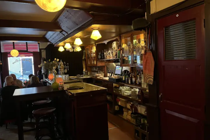 Restaurant In den berkebrom in Rotterdam