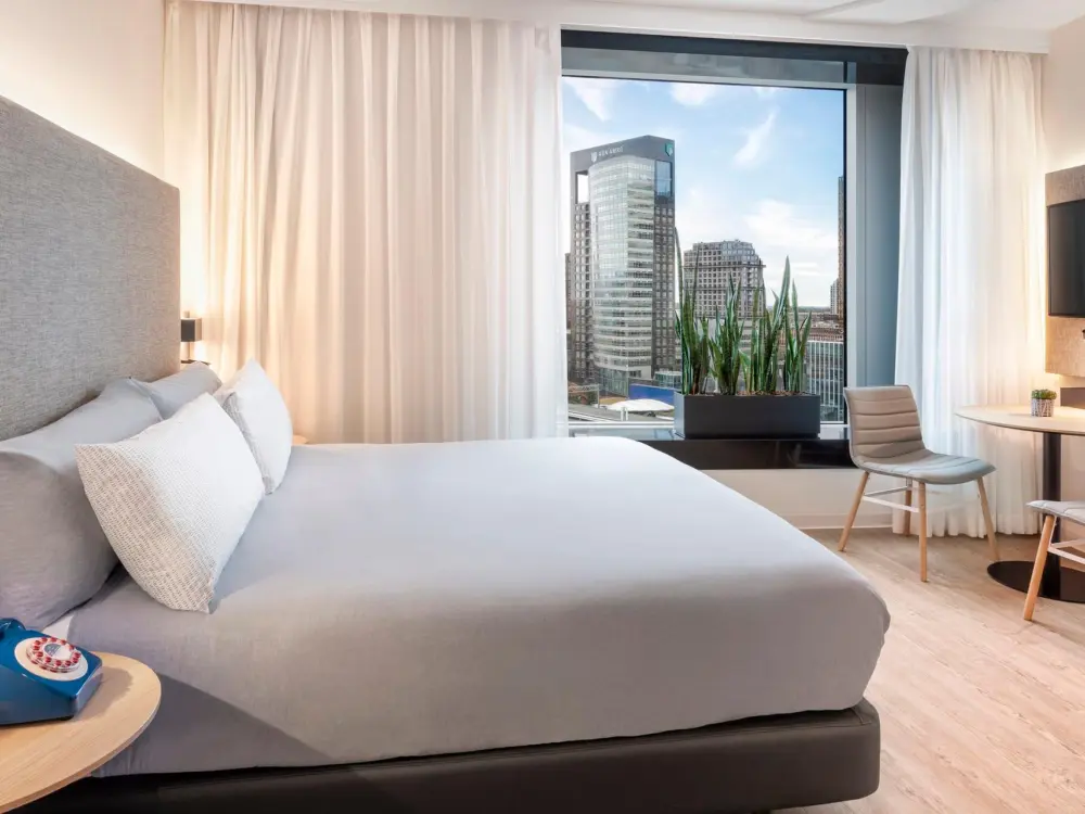 Hotel INNSiDE by Meliá Amsterdam in Amsterdam