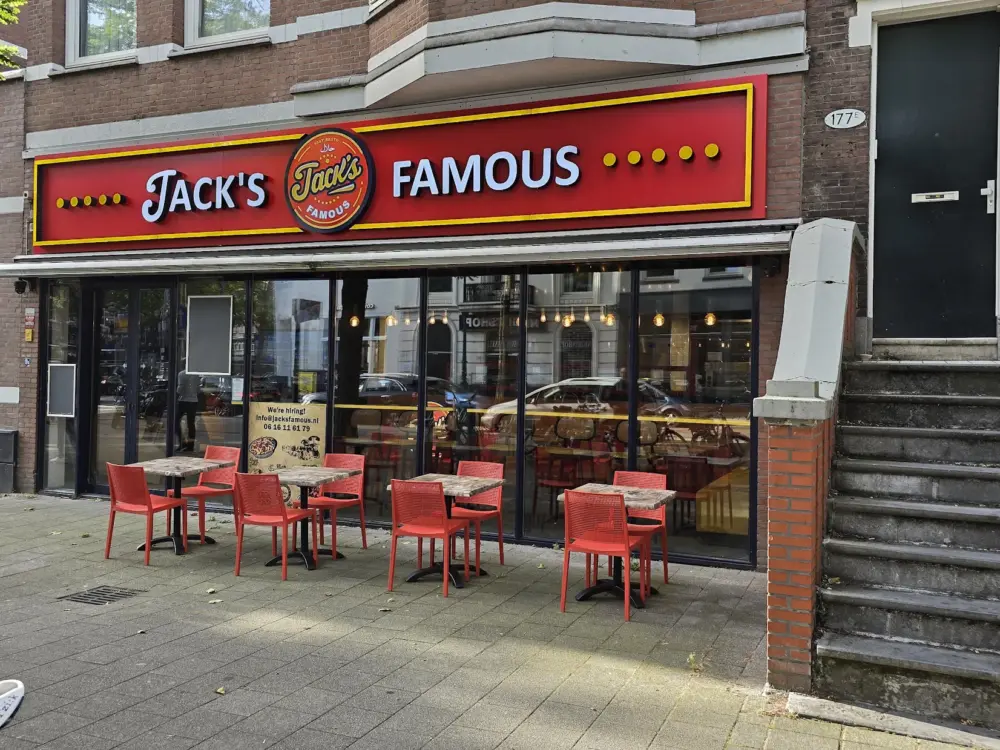 Jack's Famous (Nieuwe Binnenweg) in Rotterdam