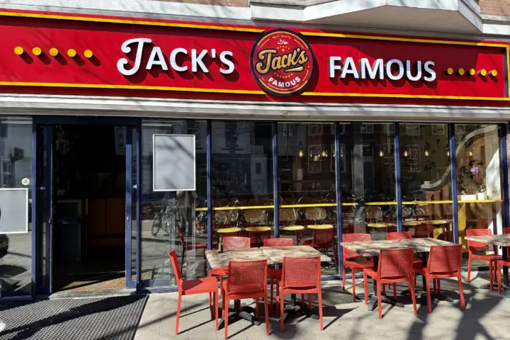 Jack's Famous (Nieuwe Binnenweg) in Rotterdam