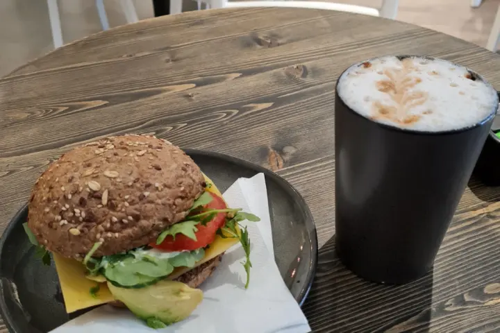 KAAT. in Naarden
