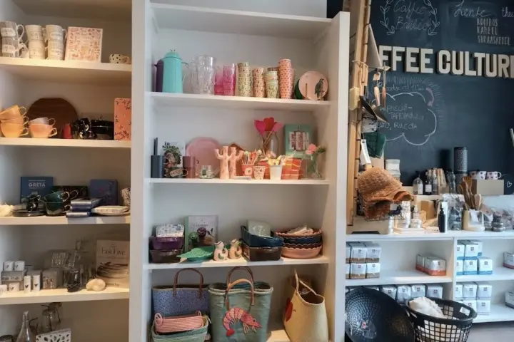 KAAT. in Naarden