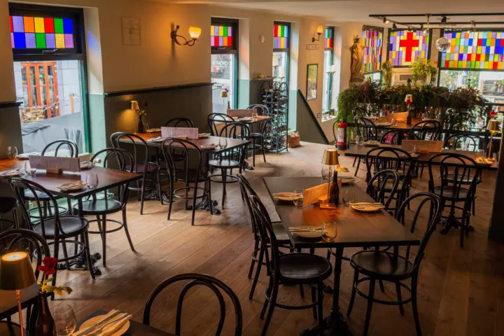Restaurant LA CAZUELA | Aperitivo • Tapas • Bar in Rotterdam